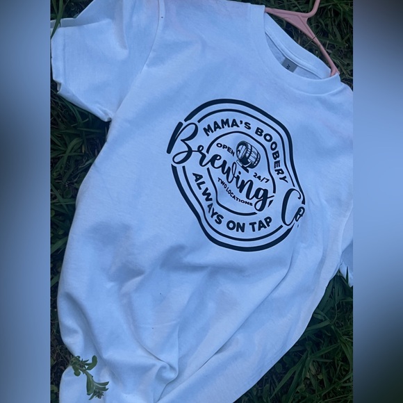 Mamas boobery tshirt - Picture 1 of 3